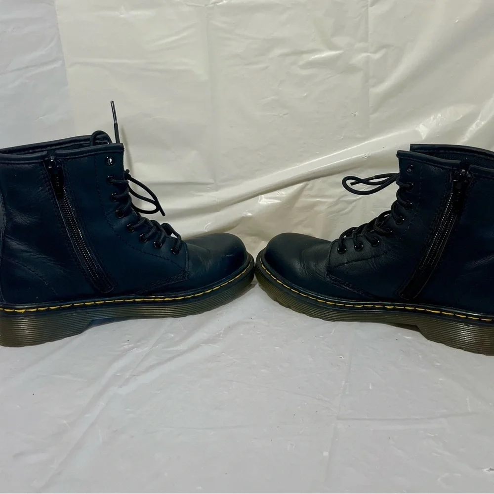 Dr. Martens Junior 1460 Softy T Black Leather Lace-Up Side Zip Boots Kids Size 2